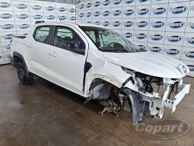 2025 FIAT STRADA CD 