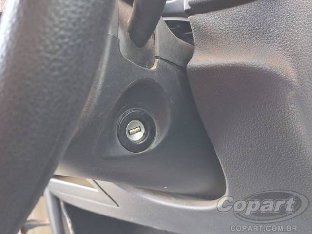 2016 VOLKSWAGEN GOL 
