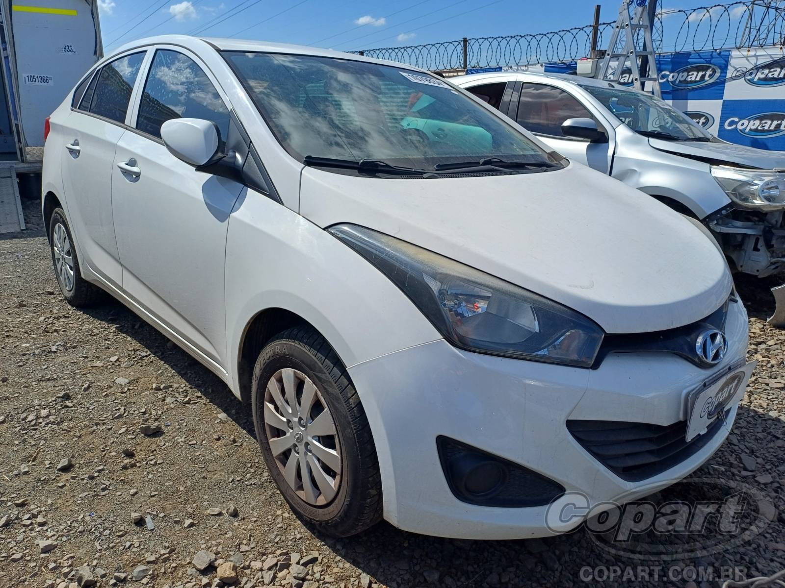 Veículo Hyundai HB20S Hyundai HB20S 1.0 Flex 2015 2015 em leilão