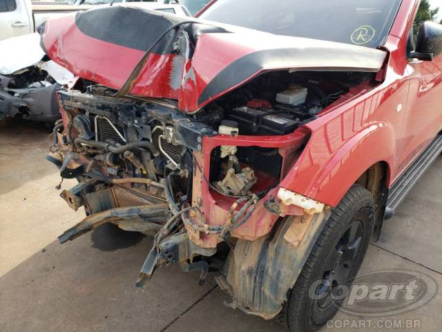 2019 NISSAN FRONTIER CD 