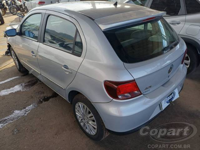 2009 VOLKSWAGEN GOL 