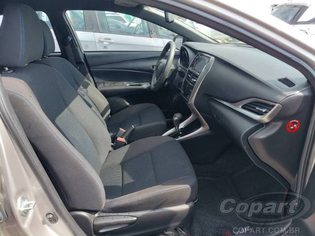 2019 TOYOTA YARIS 