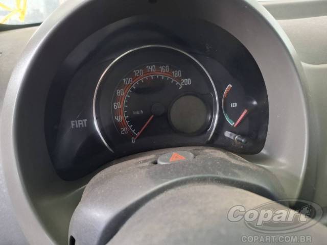 2016 FIAT UNO 