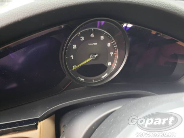 2021 PORSCHE CAYENNE 