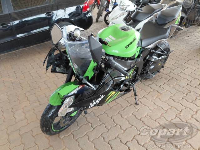 2020 KAWASAKI NINJA ZX-6R 