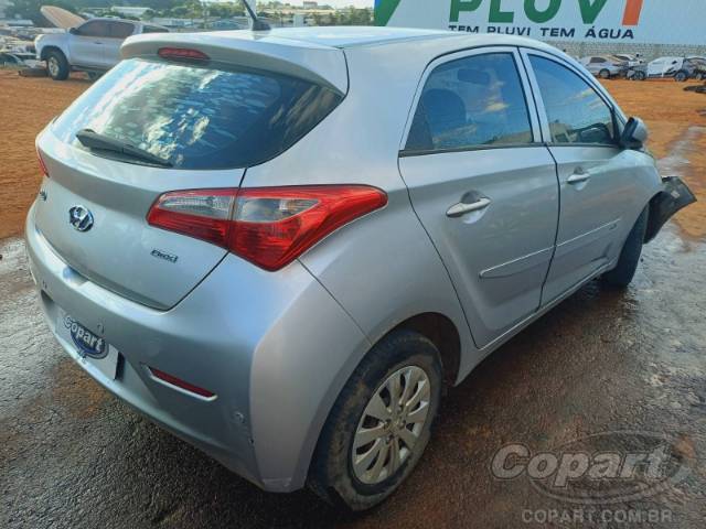 2014 HYUNDAI HB20 