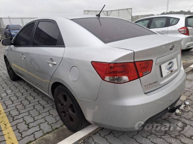 2010 KIA CERATO 