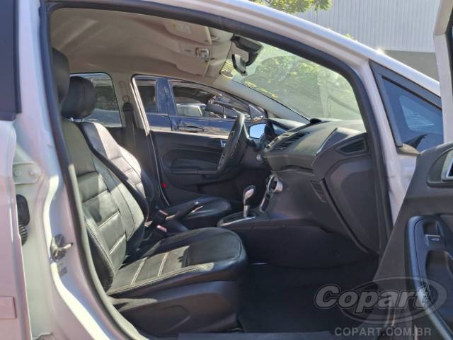 2015 FORD FIESTA 