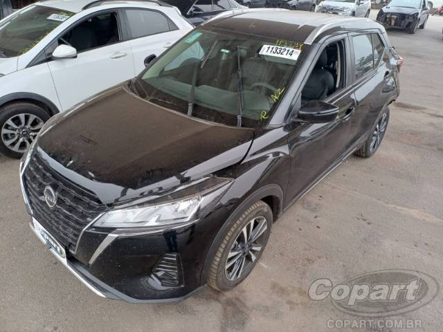 2024 NISSAN KICKS 