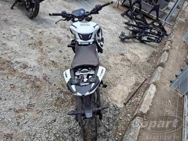 2026 BAJAJ DOMINAR 