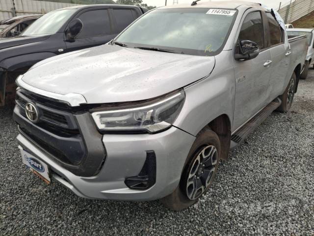 2025 TOYOTA HILUX CD 