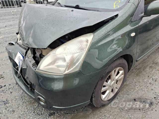 2013 NISSAN LIVINA 