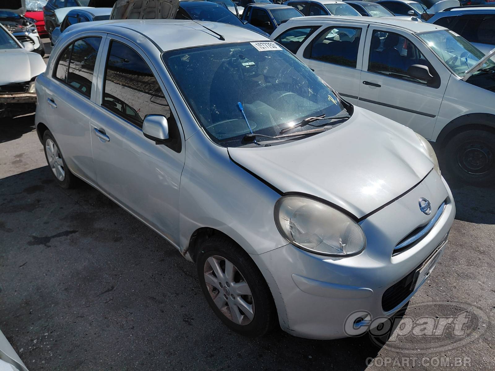 Veículo Nissan March Nissan March Rio 2016 1.6 16V 2013 2013 em leilão