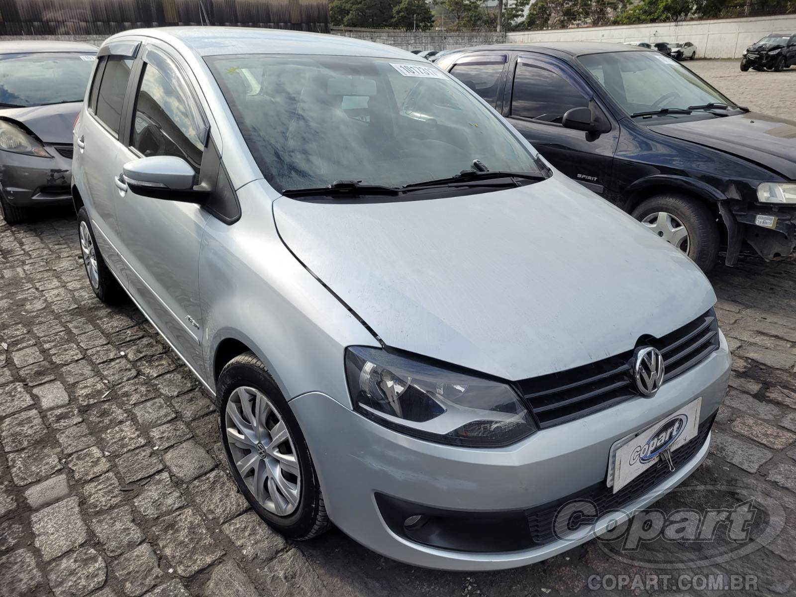 VOLKSWAGEN FOX 1.6 TOTAL FLEX 2013
