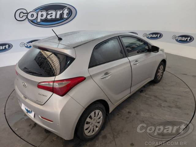 2015 HYUNDAI HB20 