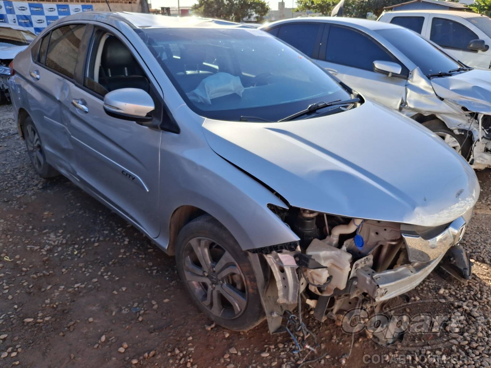 Honda City 2016 em leilão