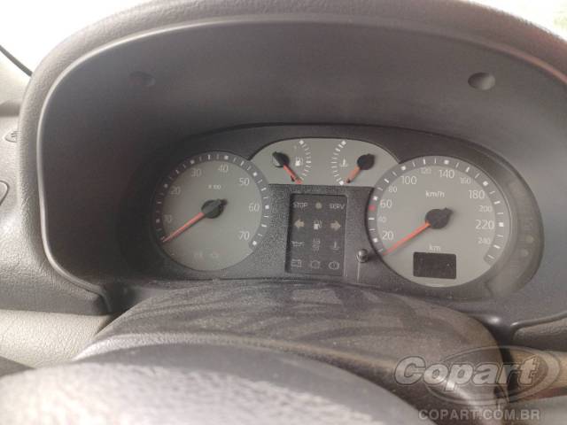 2006 RENAULT CLIO SEDAN 
