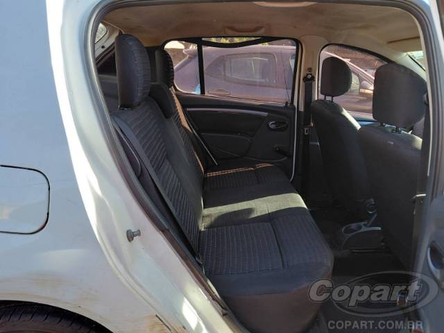 2013 RENAULT SANDERO 