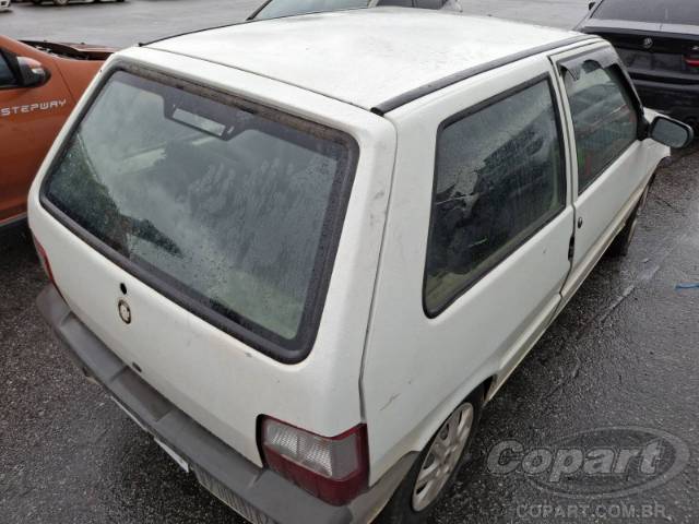 2011 FIAT UNO 