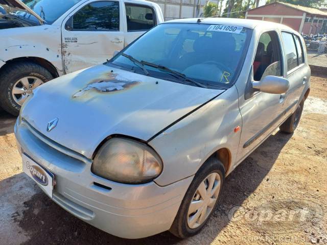 2001 RENAULT CLIO 