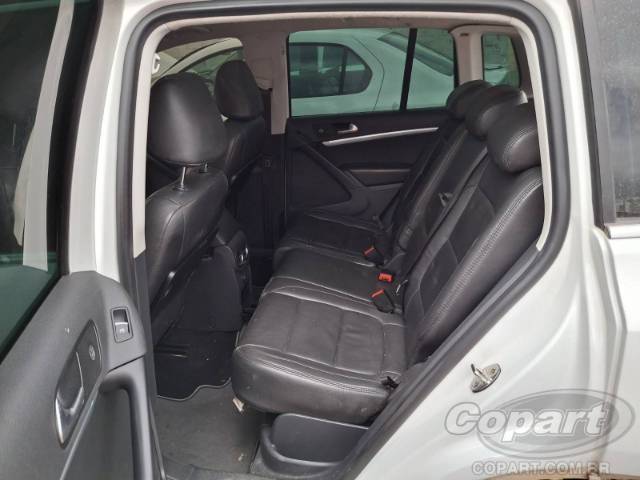 2015 VOLKSWAGEN TIGUAN 