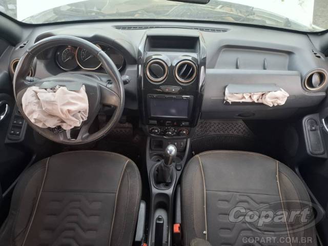 2019 RENAULT DUSTER 