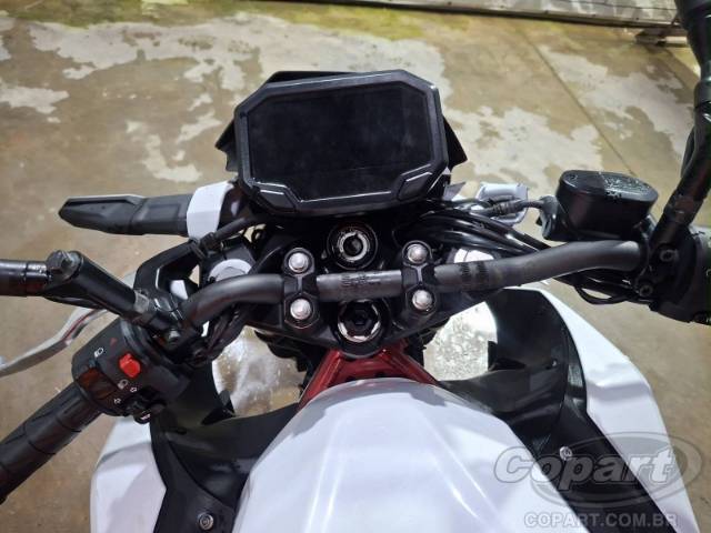 2026 KAWASAKI Z500 
