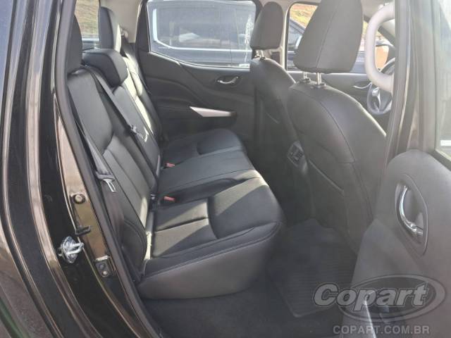 2022 NISSAN FRONTIER CD 