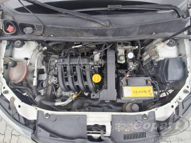2016 RENAULT SANDERO 