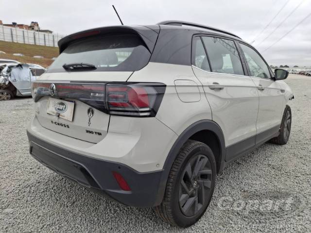 2025 VOLKSWAGEN T-CROSS 