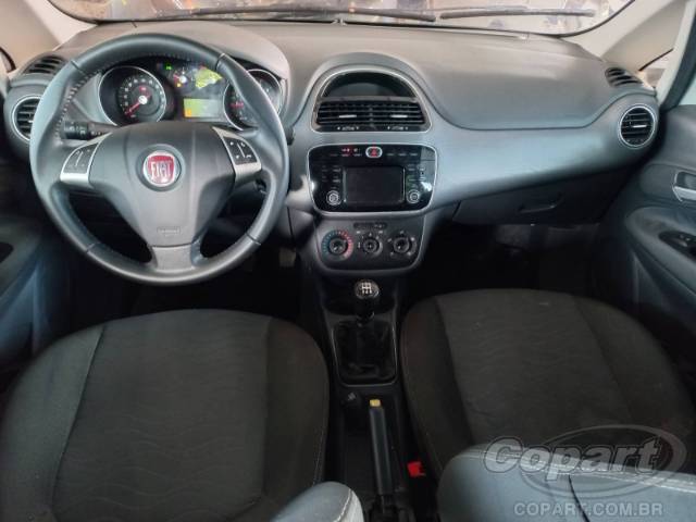 2016 FIAT PUNTO 