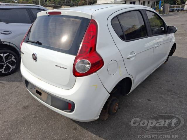 2015 FIAT PALIO 