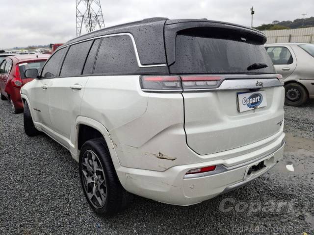 2022 JEEP COMMANDER 