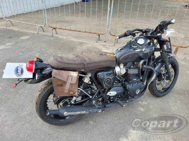 2023 TRIUMPH BONNEVILLE 