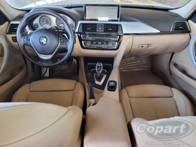 2018 BMW SERIE 3 