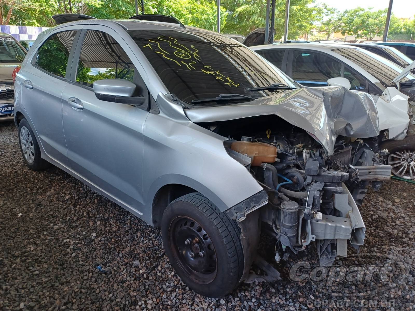 FORD KA SE 1.0 12V TiVCT 2015 Colisão Média Monta