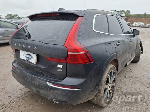 2021 VOLVO XC60 