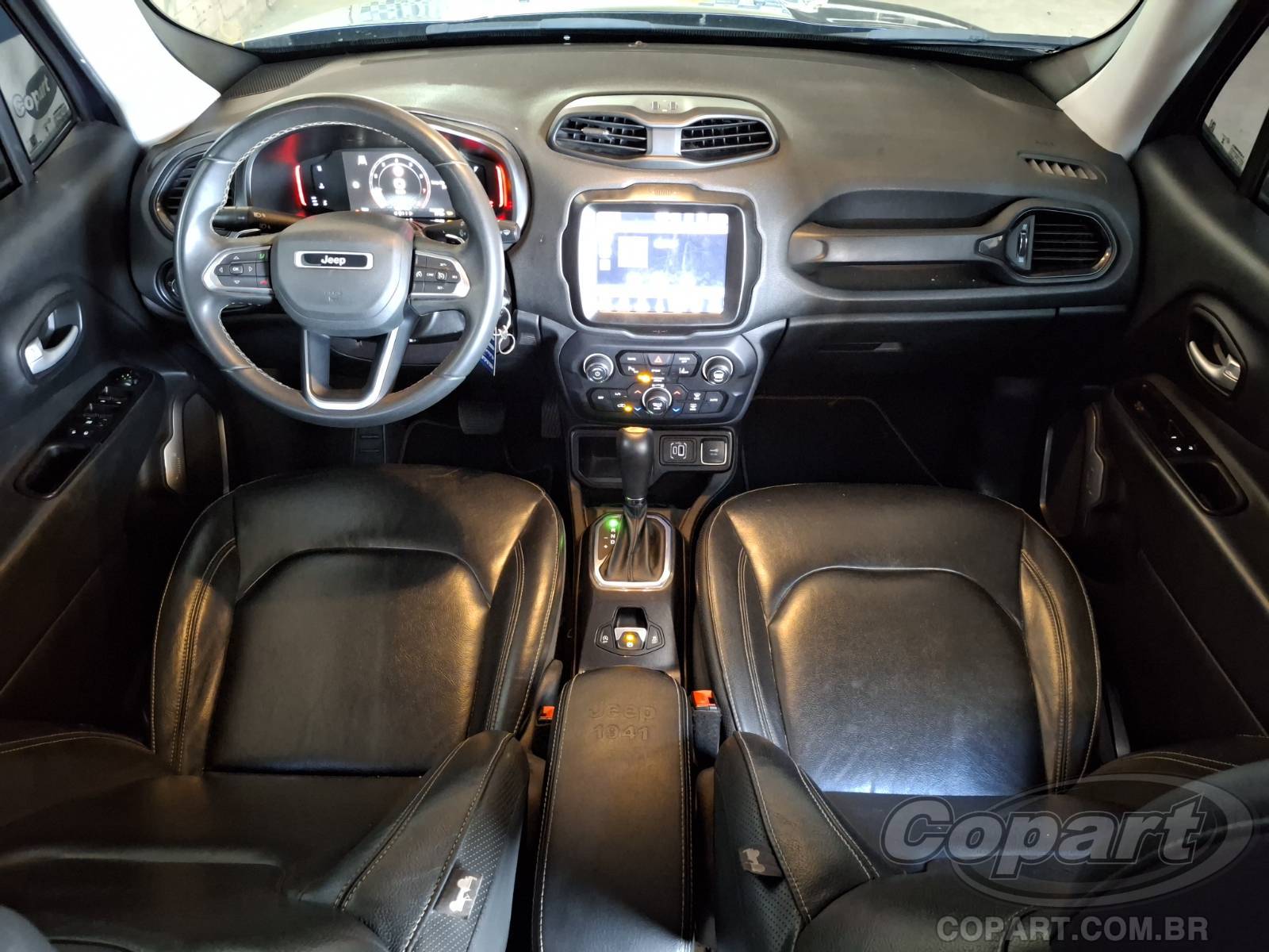 Foto 9 de 10: 2023 JEEP RENEGADE