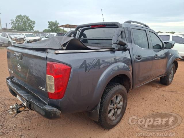 2021 NISSAN FRONTIER CD 
