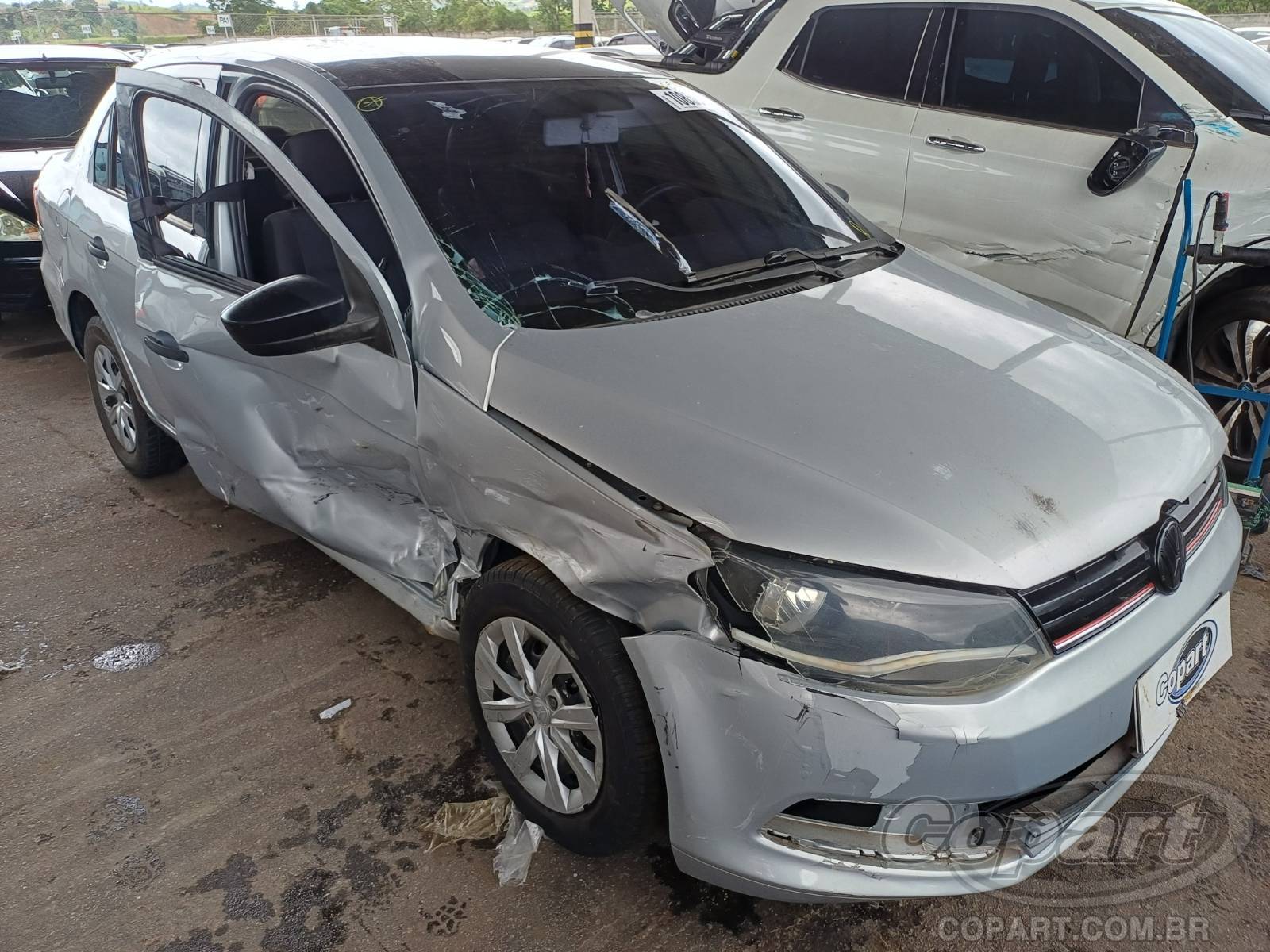 Veículo VW - VolksWagen Voyage VOLKSWAGEN VOYAGE 2016 1.6 MSI 2016 em leilão