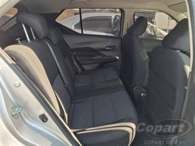 2024 NISSAN KICKS 