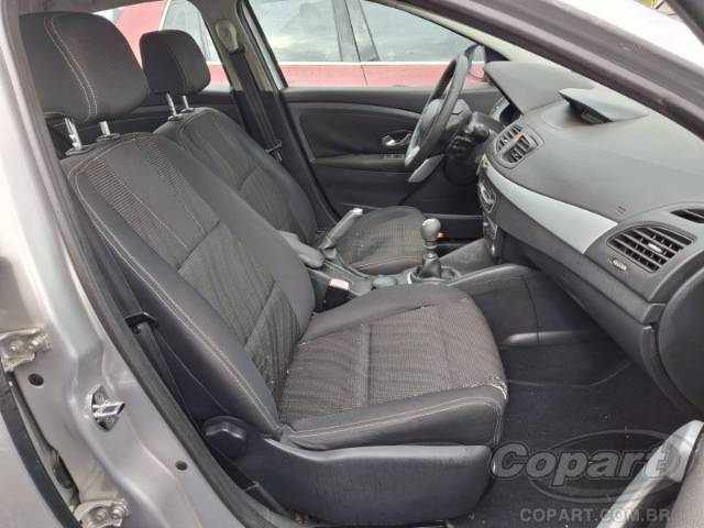 2011 RENAULT FLUENCE 