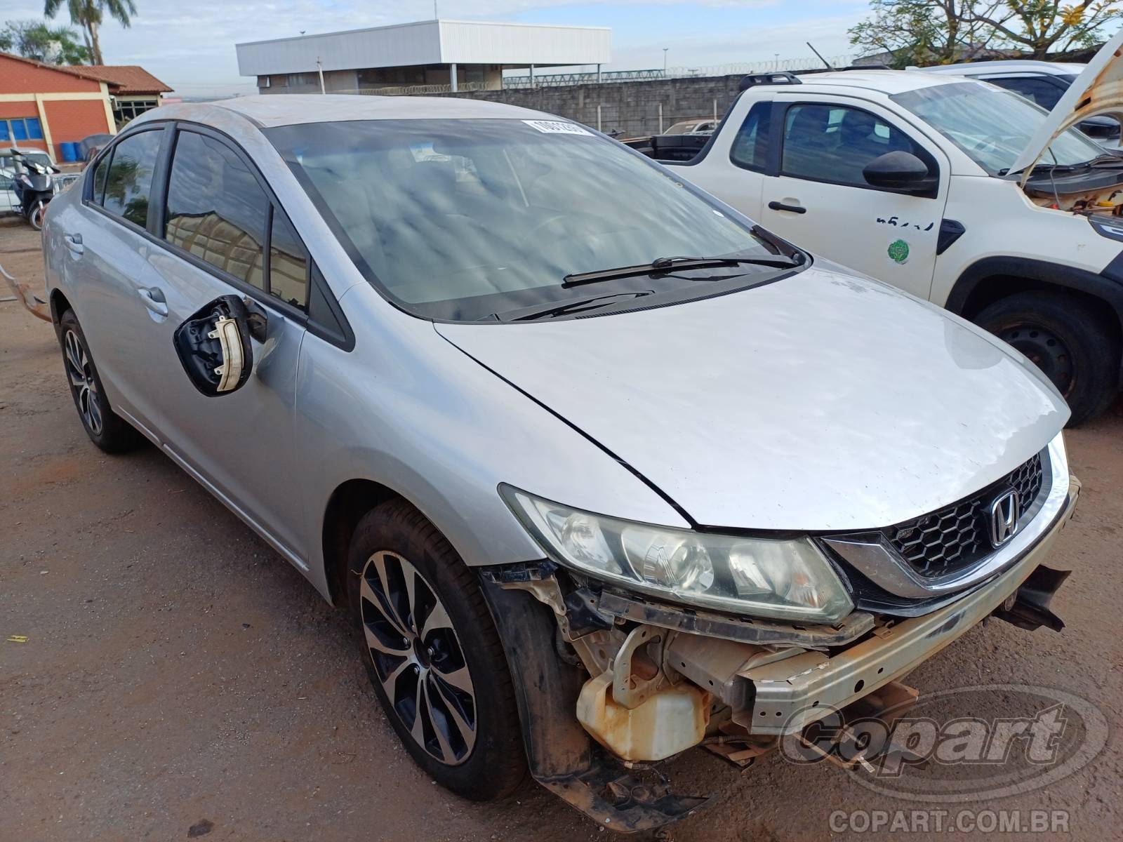 Veículo Honda Civic HONDA CIVIC LXR 2.0 16V i-VTEC 2014 FLEX 2015 em leilão
