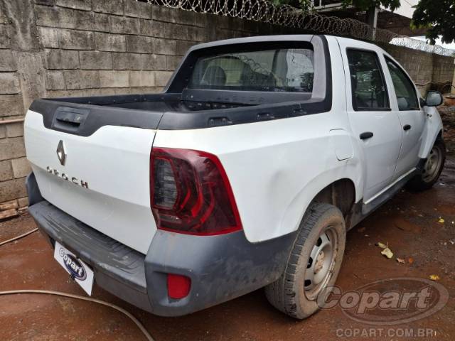 2021 RENAULT DUSTER OROCH 