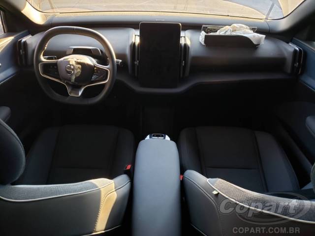 2024 VOLVO EX30 