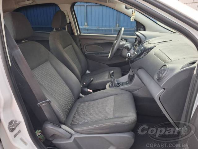 2015 FORD KA SEDAN 