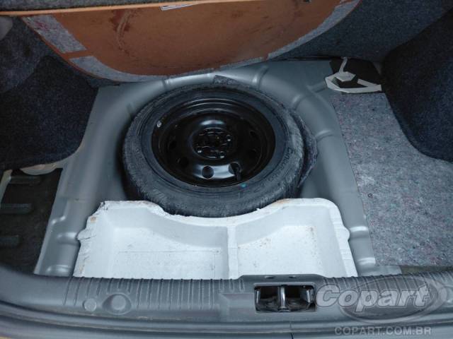 2008 FORD FIESTA SEDAN 