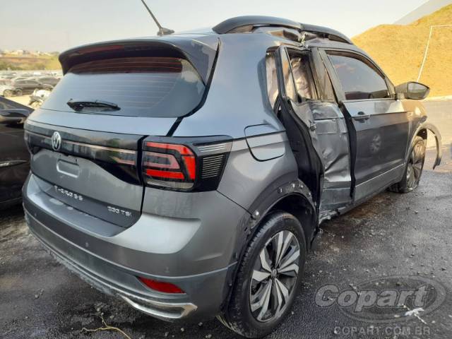 2022 VOLKSWAGEN T-CROSS 