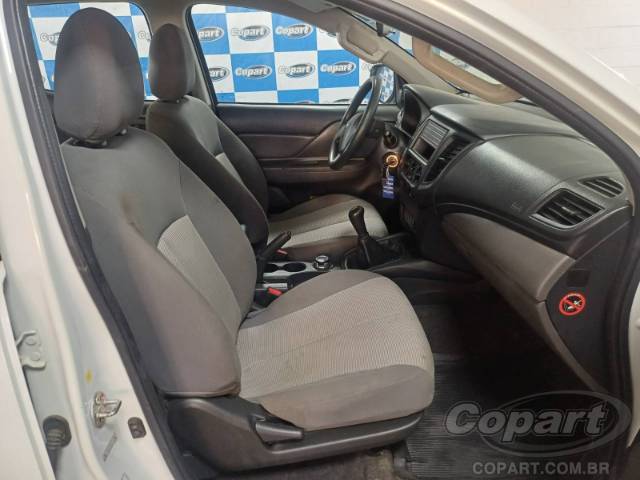 2024 MITSUBISHI L200 TRITON 