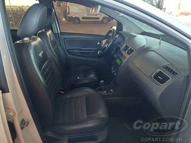 2014 VOLKSWAGEN FOX 